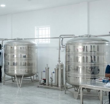 Mineral Water Bottling Plant And Machin